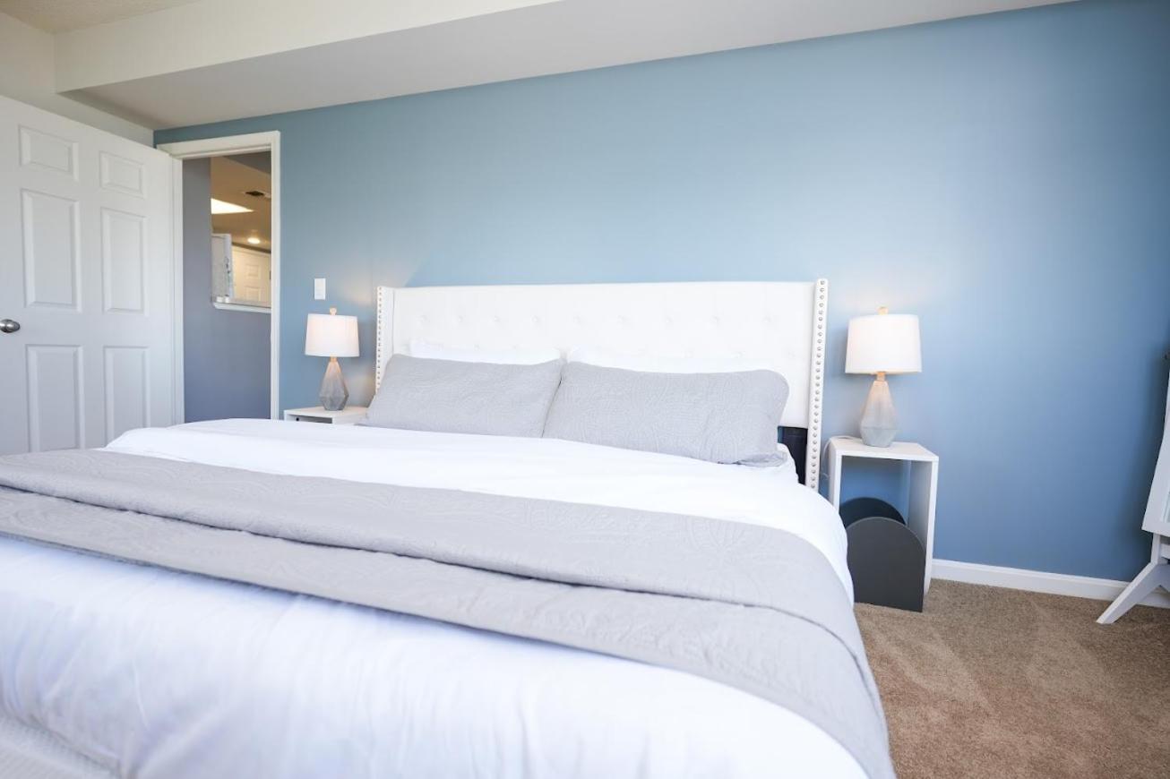 Ballston Getaway King Suite Арлингтон Экстерьер фото